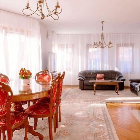 사라예보 Beautiful Duplex In Heart Of Old Town - Free Parking 아파트 외부 사진